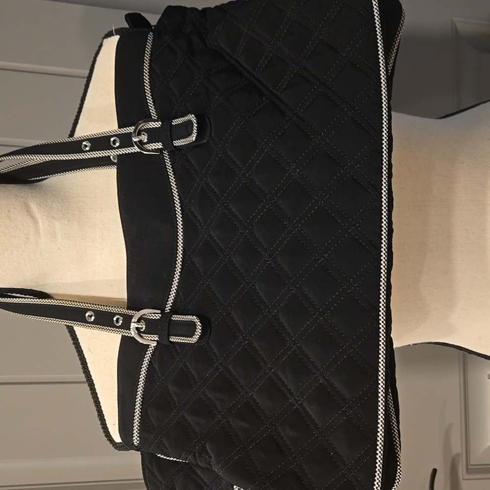Very Bradley black quilted handbag